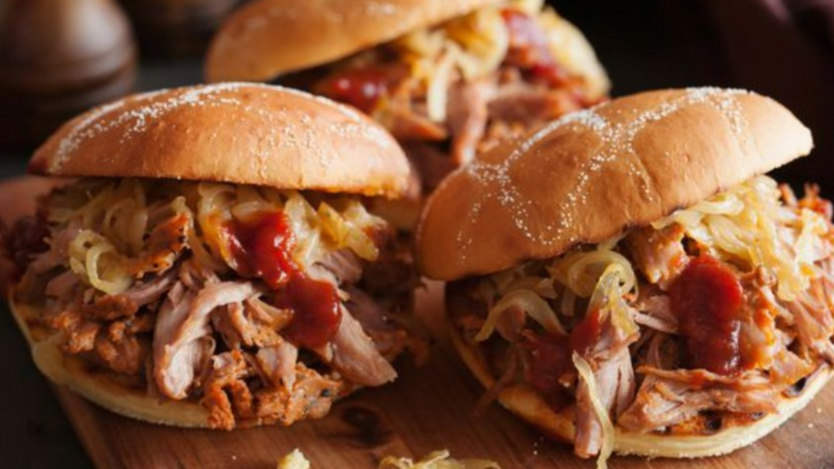 tyler florence pulled pork        
        <figure class=