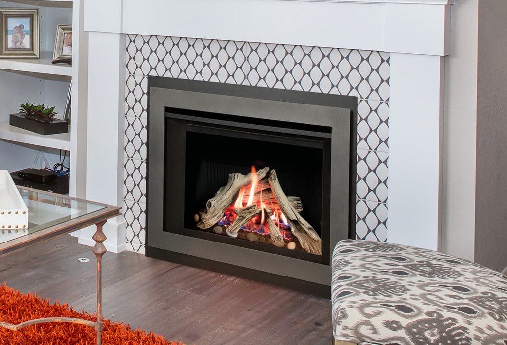 Valor H3 with four-sided trim and driftwood log set